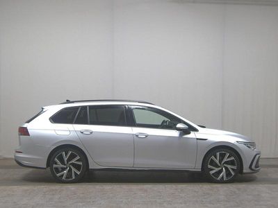 Usata VW Golf VIII R-line 150 CV (110 kW) 2021 Argento Station wagon