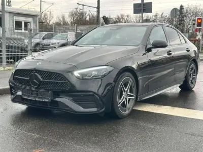 Gebraucht Mercedes 300 AMG 265 PS (194 kW) 2022 Schwarz/baltic black Limousine