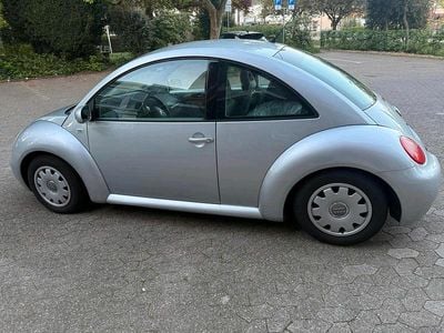 Usata VW Beetle 90 CV (66 kW) 2001 Grigio Utilitaria