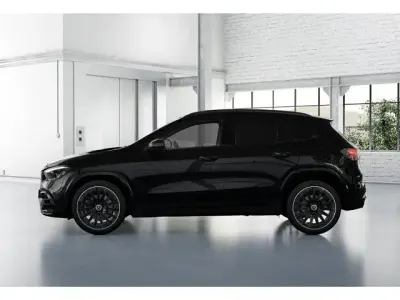 Gebraucht Mercedes GLA200 163 PS (119 kW) 2026 SUV