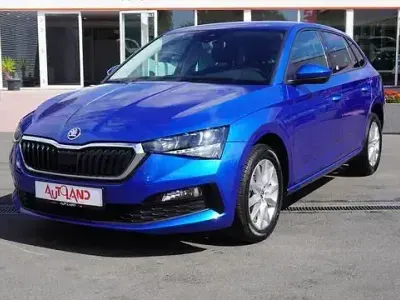 Gebraucht Skoda Scala 116 PS (85 kW) 2020 Blau Kleinwagen