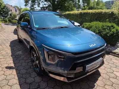 Gebraucht Kia Niro Spirit 182 PS (133 kW) 2022 Blau SUV