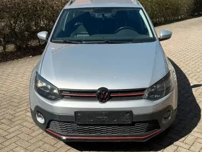 Gebraucht VW Polo Cross 105 PS (77 kW) 2012 Schwarz Kleinwagen