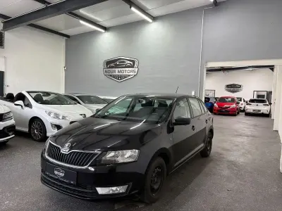 Używany Skoda Rapid Cool Edition 86 KM (63 kW) 2015 Czarny Sedan/Limuzyna