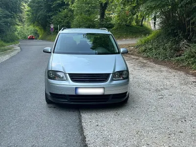Gebraucht VW Touran 105 PS (77 kW) 2005 Silber Van / Kleinbus