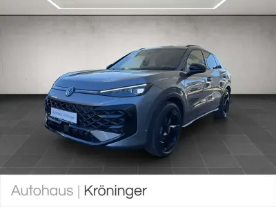 Neu VW T-Roc R-line 150 PS (110 kW) 2026 Grau SUV