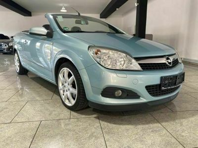 gebraucht Opel Astra Cabriolet H Twin Top Endless Summer 1.9 CDTI DPF Led