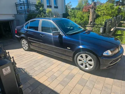 Gebraucht BMW 320 150 PS (110 kW) 2000 Blau Limousine