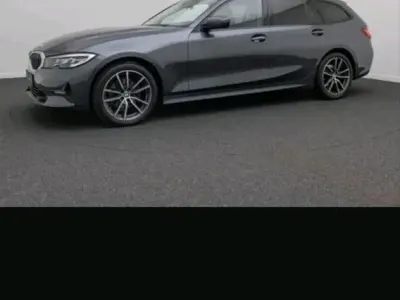 Gebraucht BMW 320 184 PS (135 kW) 2020 Grau Kombi