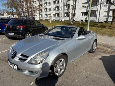 Gebraucht Mercedes SLK200 163 PS (119 kW) 2004 Grau Cabrio