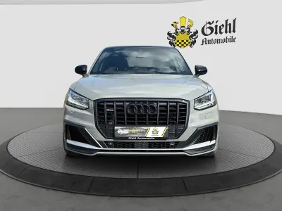 Gebraucht Audi SQ2 Ambiente 300 PS (220 kW) 2019 Grau SUV