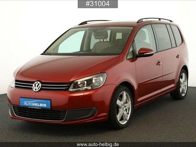 Second-hand VW Touran Comfortline 140 CP (102 kW) 2015 Roșu Monovolum