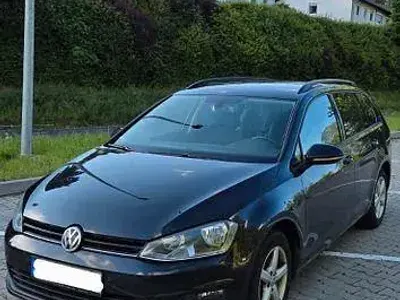 Gebraucht VW Golf VII Comfortline 110 PS (80 kW) 2015 Schwarz Kombi
