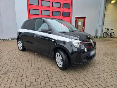 Gebraucht Renault Twingo 71 PS (52 kW) 2015 Schwarz Kleinwagen