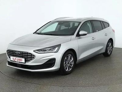 Używany Ford Focus Titanium X 120 KM (88 kW) 2023 Srebrny Kombi