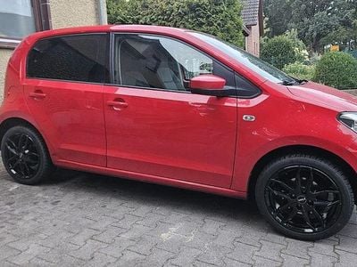 Rot Gebraucht 2014 VW up! Kleinwagen | 4.350 € (Fairer Preis)