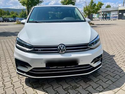 Weiß Gebraucht 2020 VW Touran R-line Van / Kleinbus | 26.300 € (Guter Preis)