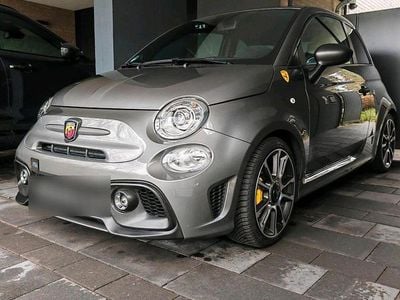 Gebraucht Abarth 695 180 PS (132 kW) 2024 Grau Kleinwagen