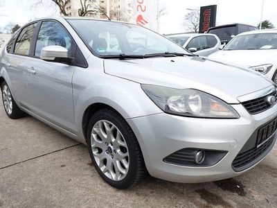 Second-hand Ford Focus Sport 116 CP (85 kW) 2009 Argintiu Berlinǎ