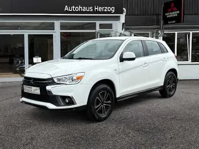 Gebraucht Mitsubishi ASX Active 117 PS (86 kW) 2019 Weiß SUV