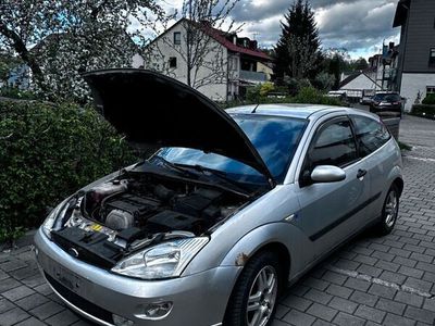 gebraucht Ford Focus 1,8 Benziner