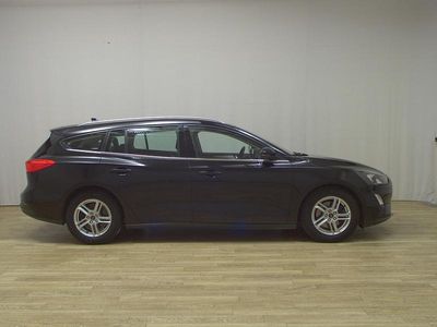 Schwarz Gebraucht 2019 Ford Focus Cool & Connect Kombi | 9.980 € (Guter Preis)