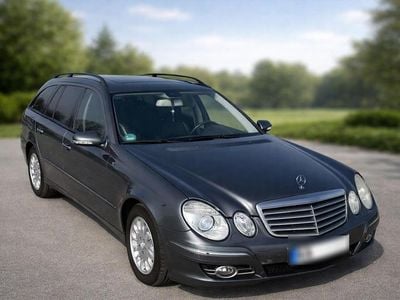 Gebraucht Mercedes E320 Elegance 224 PS (164 kW) 2007 Grau Kombi