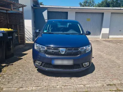 Gebraucht Dacia Sandero Lauréate 90 PS (66 kW) 2017 Blau Limousine
