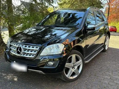 Brugt Mercedes ML500 387 HK (284 kW) 2010 Sort SUV