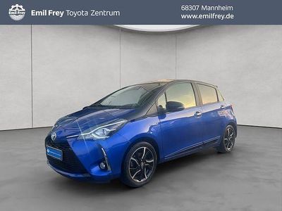 Gebraucht Toyota Yaris Hybrid Basis 100 PS (73 kW) 2018 Titanblau metallic / mysticschwarz mica