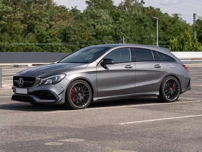 Gebraucht Mercedes CLA45 AMG Shooting Brake AMG 381 PS (280 kW) 2016 Grau Kombi