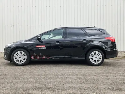 Gebraucht Ford Focus Business Edition 120 PS (88 kW) 2017 Schwarz Kombi