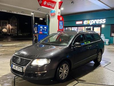 Gebraucht VW Passat Highline 170 PS (125 kW) 2008 Braun Kombi