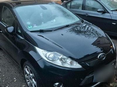Gebraucht Ford Fiesta Ghia 82 PS (60 kW) 2009 Schwarz Kleinwagen
