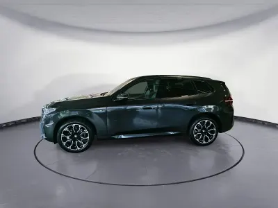 Gebraucht BMW X3 M Sport 208 PS (152 kW) 2025 Grau SUV