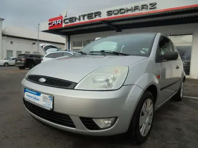 Gebraucht Ford Fiesta Trend 69 PS (50 kW) 2003 Silber Kleinwagen