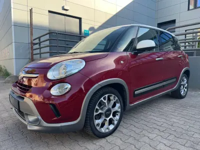 Gebraucht Fiat 500L Trekking 120 PS (88 kW) 2015 Rot Van / Kleinbus