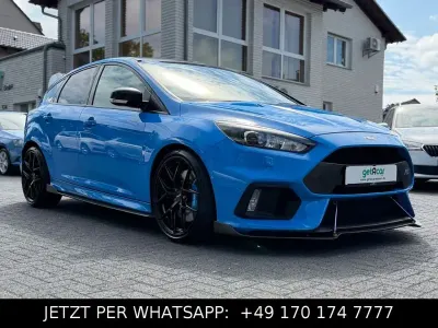 Używany Ford Focus RS 349 KM (256 kW) 2018 Niebieski Sedan/Limuzyna