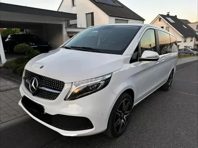 Gebraucht Mercedes V250 AMG 190 PS (139 kW) 2019 Weiß Van / Kleinbus