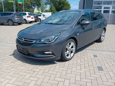 Gebraucht Opel Astra 136 PS (100 kW) 2016 Grau Kombi