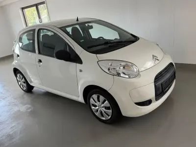 Gebraucht Citroën C1 Advance 68 PS (50 kW) 2009 Zu lackieren weiss 068/deckend Kleinwagen