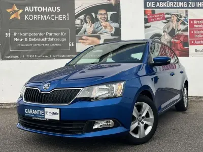 Gebraucht Skoda Fabia Ambition 110 PS (80 kW) 2017 Blau Limousine
