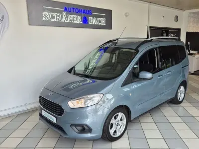 Gebraucht Ford Tourneo Courier Titanium 101 PS (74 kW) 2019 Blau Van / Kleinbus