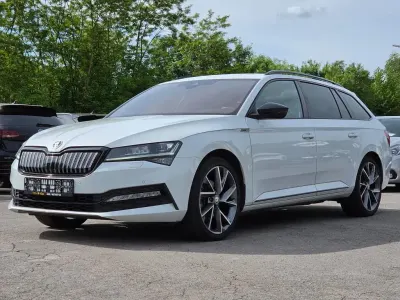 Gebraucht Skoda Superb SportLine 218 PS (160 kW) 2022 Weiß Kombi