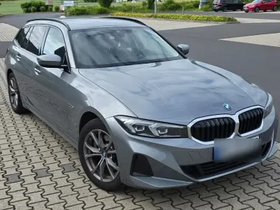 Gebraucht BMW 330e Sport Line 292 PS (214 kW) 2022 Grau Limousine