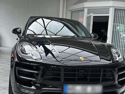 Schwarz Gebraucht 2014 Porsche Macan Turbo Sport SUV | 37.500 €