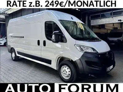 Second-hand Opel Movano 140 CP (102 kW) 2024 Alb Van
