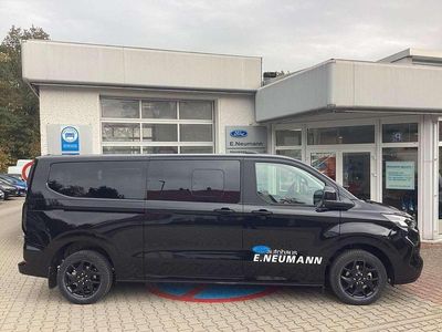 Gebraucht Ford Tourneo Titanium 170 PS (125 kW) 2024 Schwarz met. Van / Kleinbus