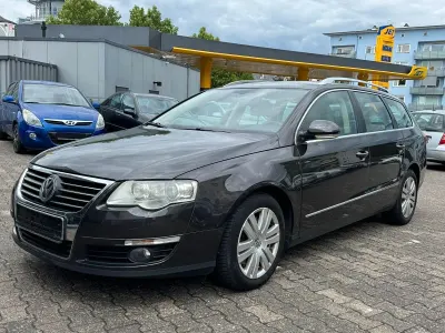 Gebraucht VW Passat Comfortline 122 PS (89 kW) 2009 Braun Kombi