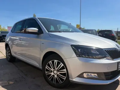 Usata Skoda Fabia Clever 95 CV (69 kW) 2022 Argento Utilitaria